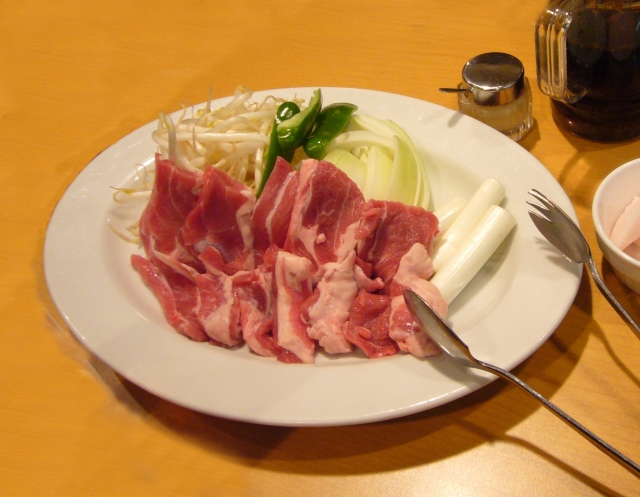 ラム肩ロースってどんな肉？　部位や調理法を解説！